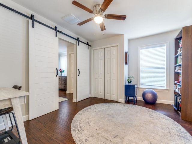 5110 Cochran Street, Houston, TX 77009