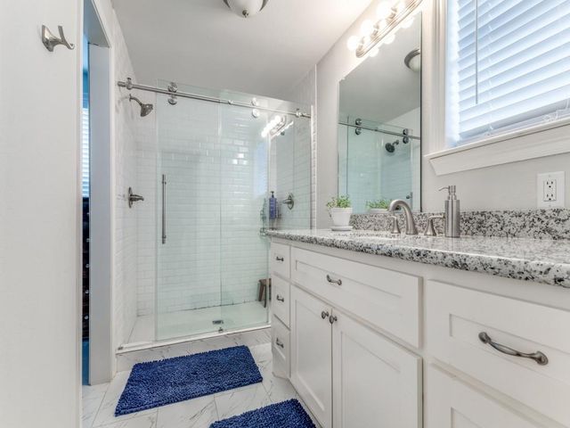 5110 Cochran Street, Houston, TX 77009