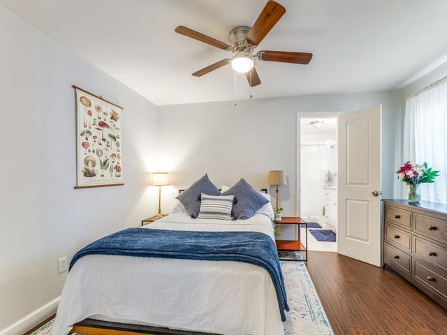 5110 Cochran Street, Houston, TX 77009