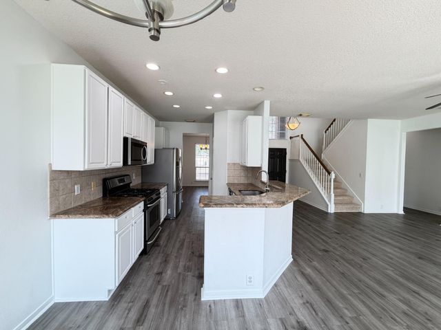 1806 Rockwall Court, Sugar Land, TX 77479