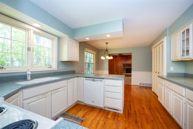 1516 Bardstown Trail, Ann Arbor, MI 48105