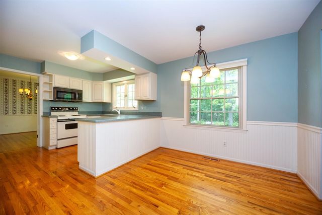 1516 Bardstown Trail, Ann Arbor, MI 48105