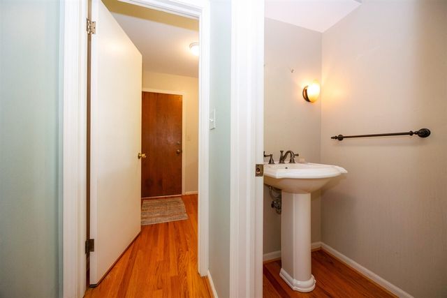 1516 Bardstown Trail, Ann Arbor, MI 48105