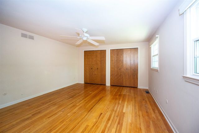 1516 Bardstown Trail, Ann Arbor, MI 48105