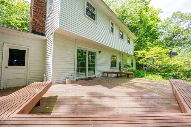1516 Bardstown Trail, Ann Arbor, MI 48105