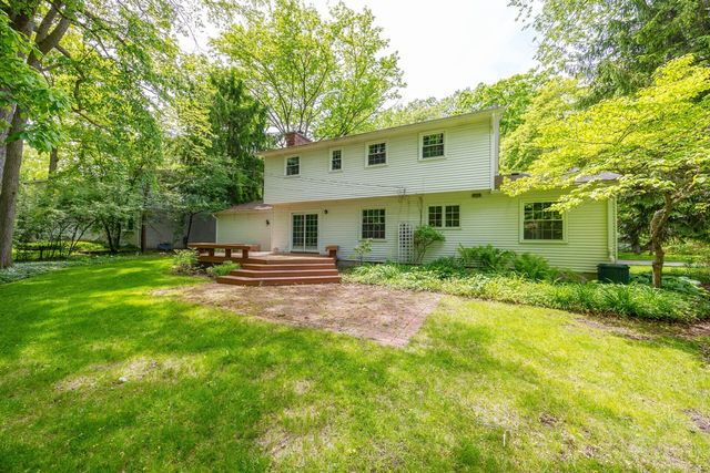 1516 Bardstown Trail, Ann Arbor, MI 48105