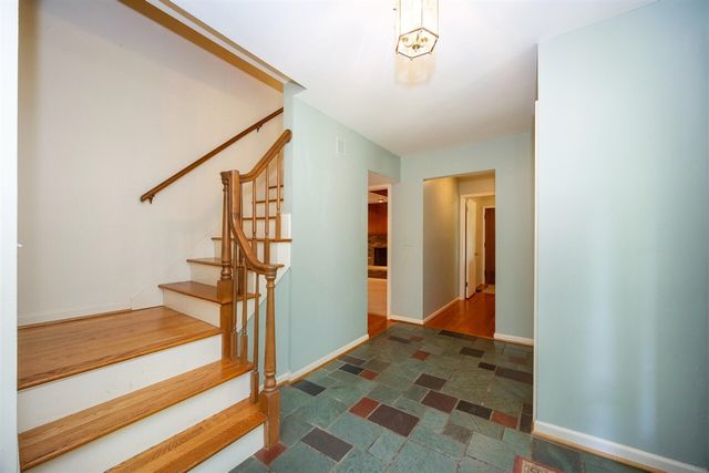 1516 Bardstown Trail, Ann Arbor, MI 48105