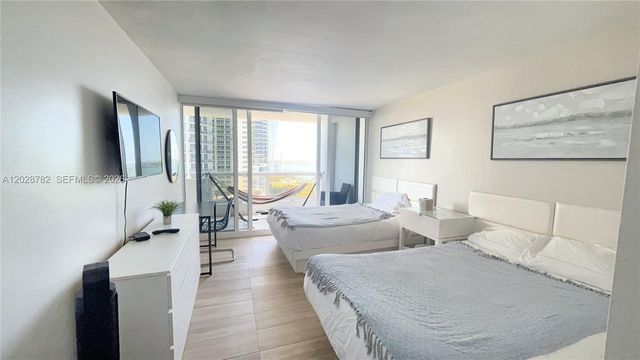 1717 N Bayshore Drive A-1951, Miami, FL 33132