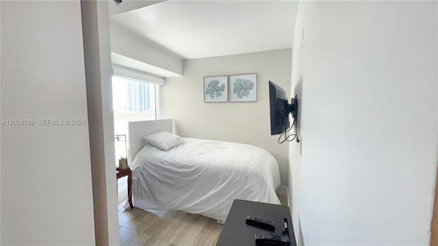 1717 N Bayshore Drive A-1951, Miami, FL 33132