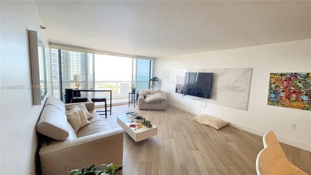 1717 N Bayshore Drive A-1951, Miami, FL 33132