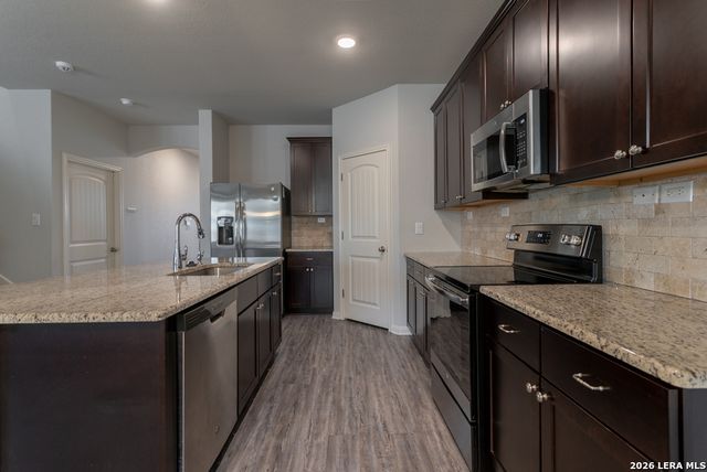 8211 Broussard, San Antonio, TX 78253