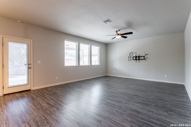 8211 Broussard, San Antonio, TX 78253