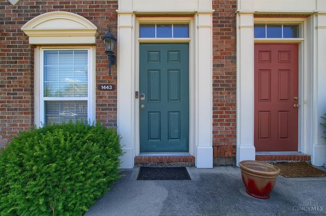 1443 Laurel Park Drive, Cincinnati, OH 45214