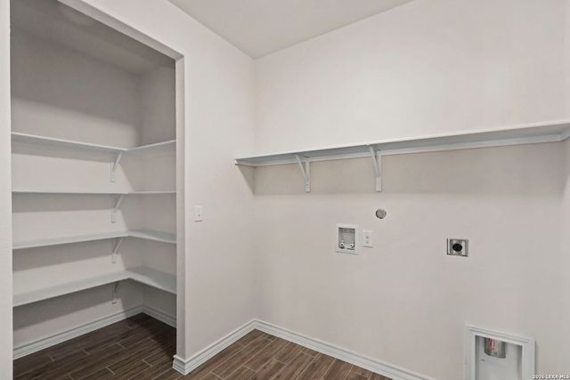 13215 Triple X, San Antonio, TX 78253