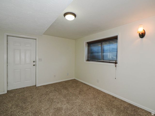 960 E NORTH FORK CIR, Sandy, UT 84094