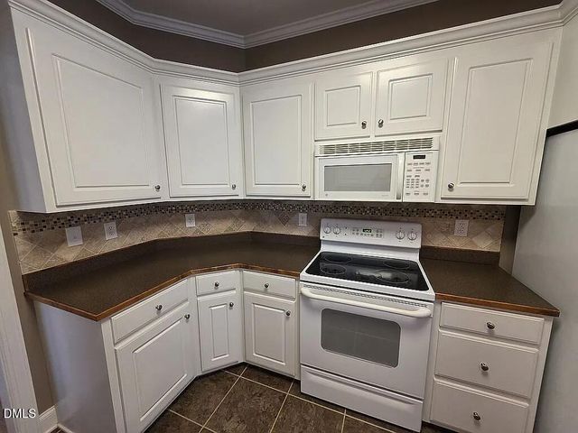109 Peppertree, Mebane, NC 27302