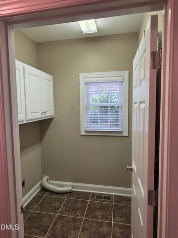 109 Peppertree, Mebane, NC 27302