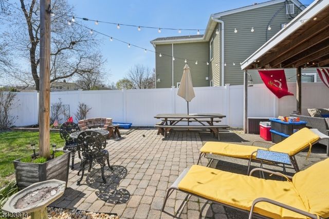 23 Smith Ave, Wanaque Boro, NJ 07420