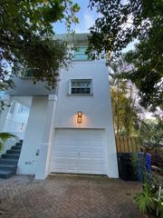 1228 W Las Olas Boulevard 1228, Fort Lauderdale, FL 33312