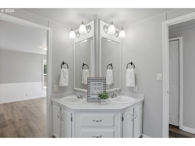 21201 Ne 58TH St 49, Vancouver, WA 98682