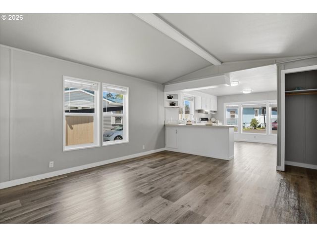 21201 Ne 58TH St 49, Vancouver, WA 98682