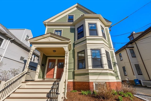 8 Franklin St, Somerville, MA 02145