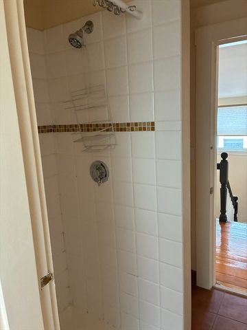 8 Franklin St, Somerville, MA 02145