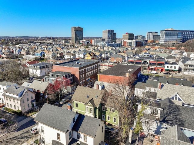 8 Franklin St, Somerville, MA 02145