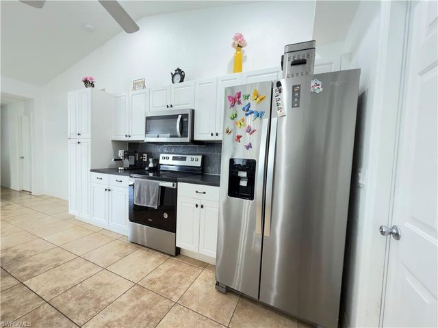 1208 NW 15th AVE, Cape Coral, FL 33993