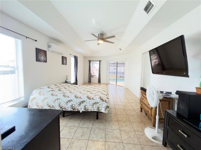 1208 NW 15th AVE, Cape Coral, FL 33993