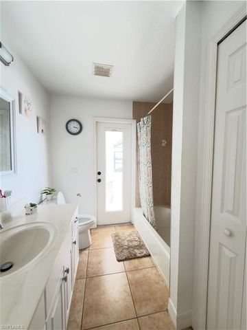 1208 NW 15th AVE, Cape Coral, FL 33993