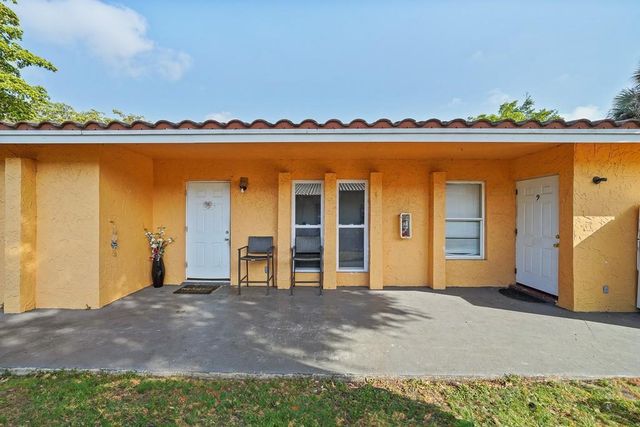 3755 NW 116th Terrace 1, Coral Springs, FL 33065