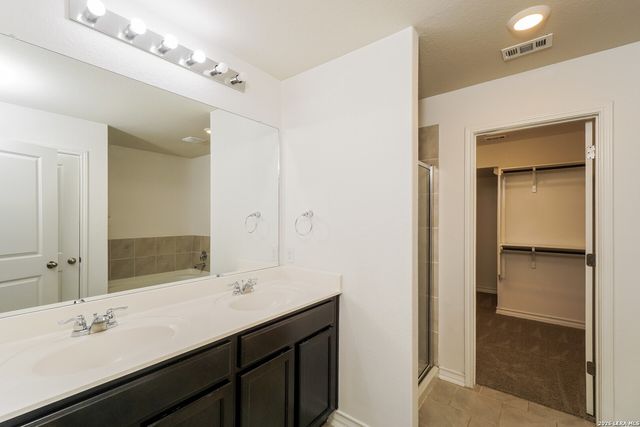 14251 Geyserite Ave, San Antonio, TX 78253