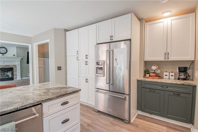 1387 Pendleton Avenue, Louisville, OH 44641