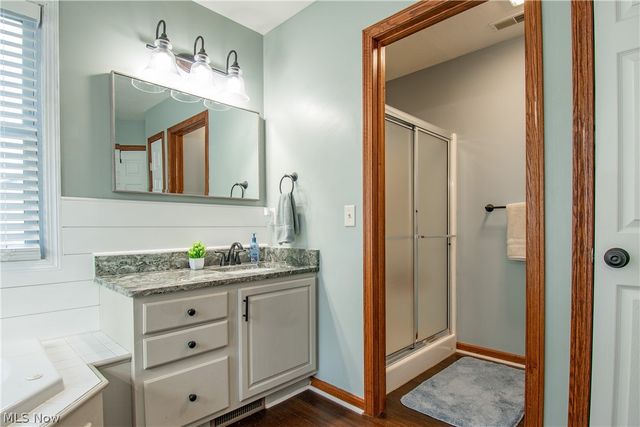 1387 Pendleton Avenue, Louisville, OH 44641