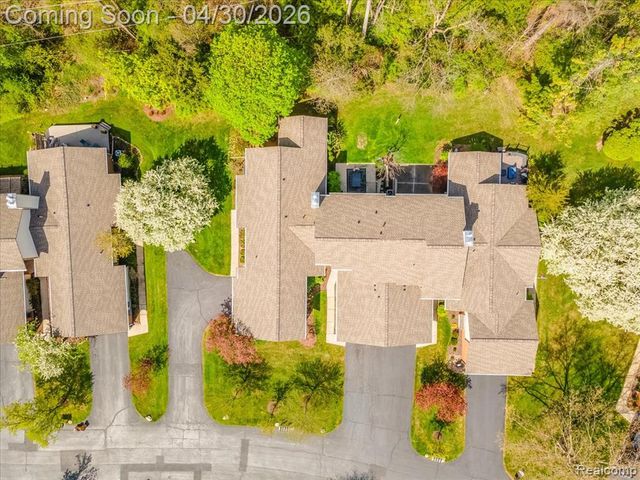 48132 Colony Farm Circle, Plymouth, MI 48170