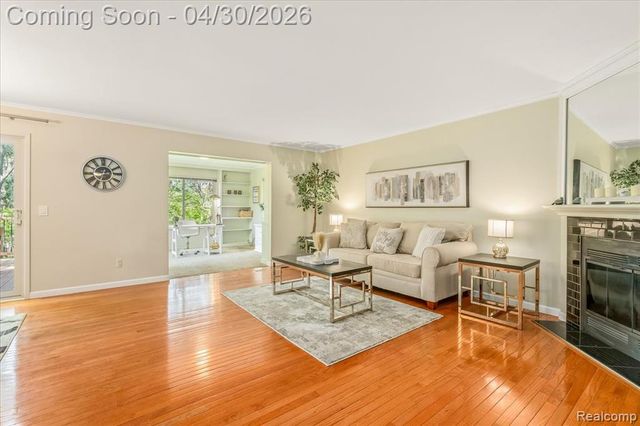 48132 Colony Farm Circle, Plymouth, MI 48170