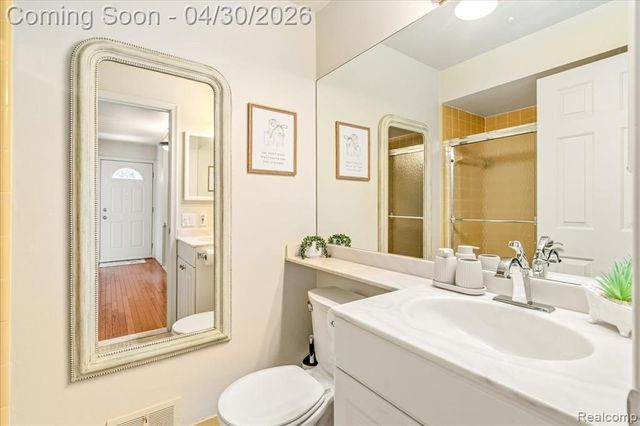 48132 Colony Farm Circle, Plymouth, MI 48170