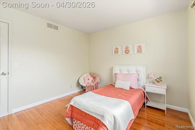 48132 Colony Farm Circle, Plymouth, MI 48170
