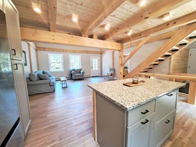 93 Waterthorn Road, Thornton, NH 03285