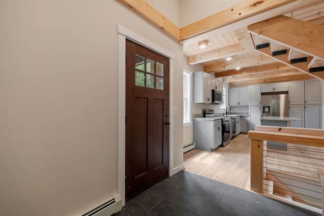 93 Waterthorn Road, Thornton, NH 03285