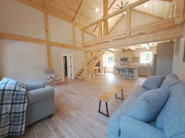 93 Waterthorn Road, Thornton, NH 03285