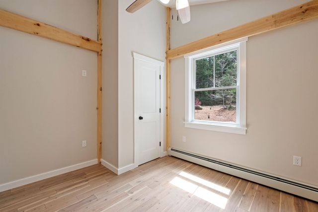 93 Waterthorn Road, Thornton, NH 03285
