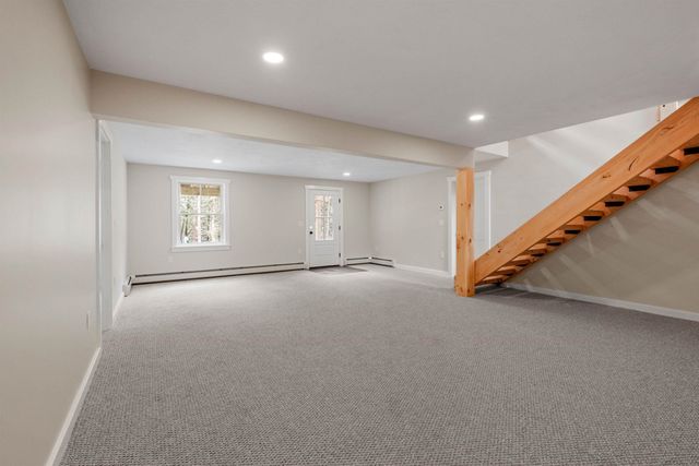 93 Waterthorn Road, Thornton, NH 03285