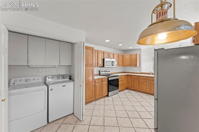 3326 Soaring Bird Circle, Colorado Springs, CO 80920