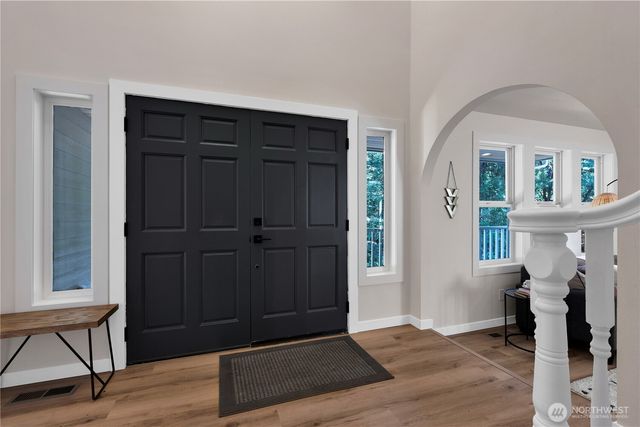 9008 Dana Drive NW, Gig Harbor, WA 98332