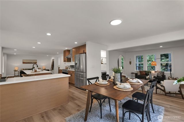 9008 Dana Drive NW, Gig Harbor, WA 98332