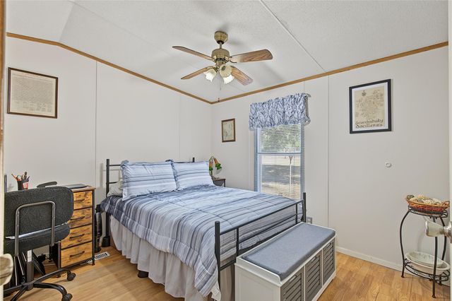 26 Spring Creek Circle A, Huntsville, TX 77320