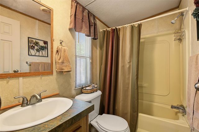 26 Spring Creek Circle A, Huntsville, TX 77320