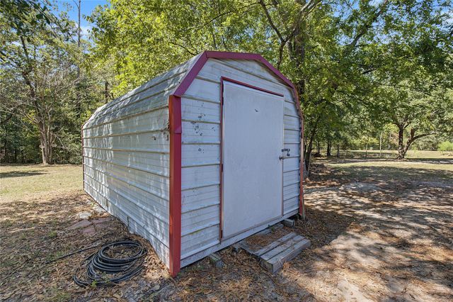 26 Spring Creek Circle A, Huntsville, TX 77320